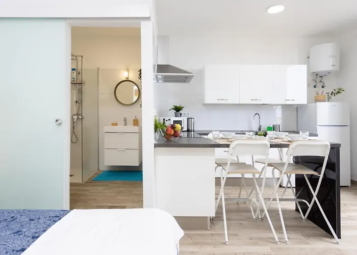 Live Burgado Appartement Arico