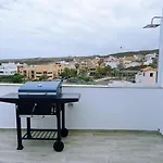 Live Burgado شقة *